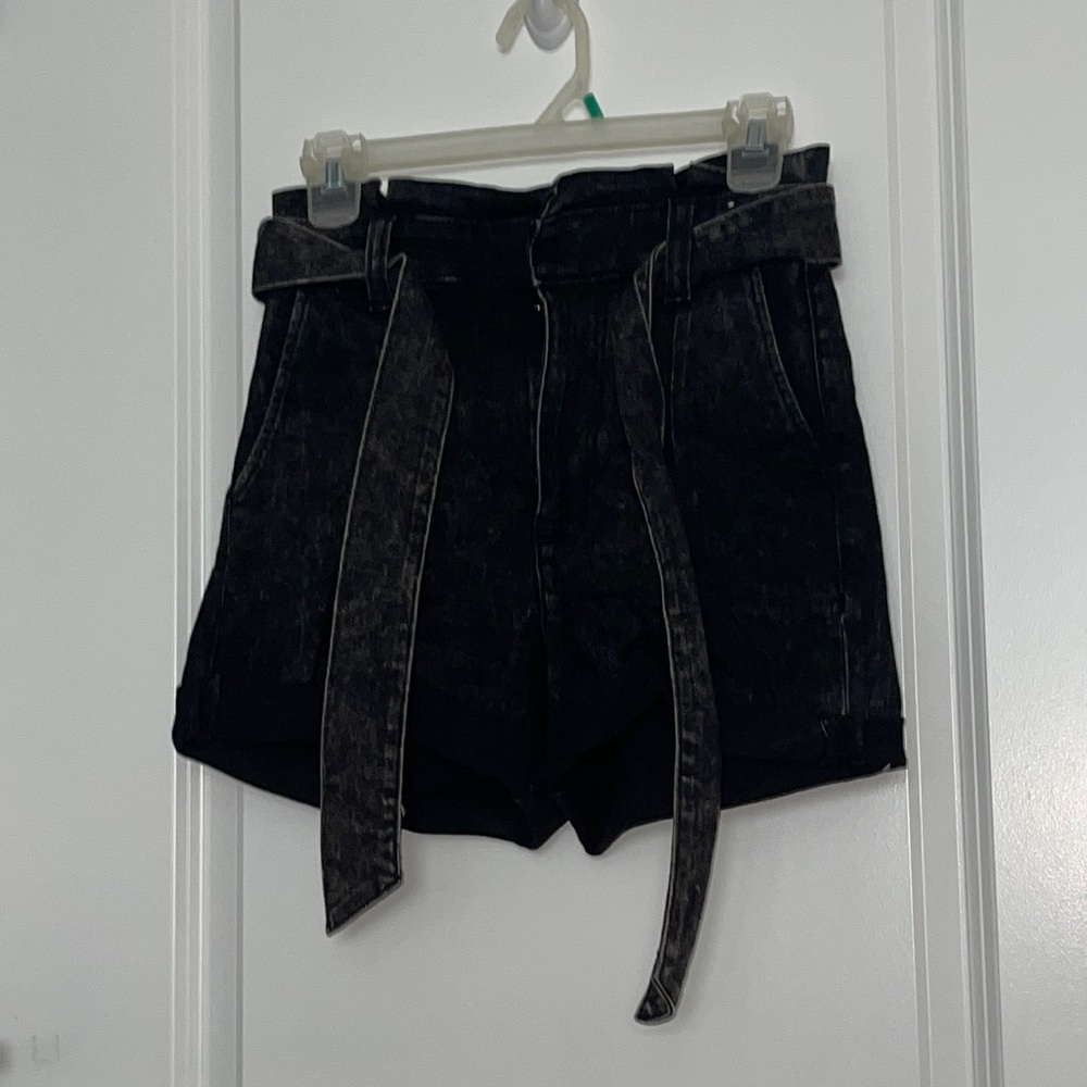 EXPRESS HEATHERED BLACK HIGH RISE SHORTS WITH TIE